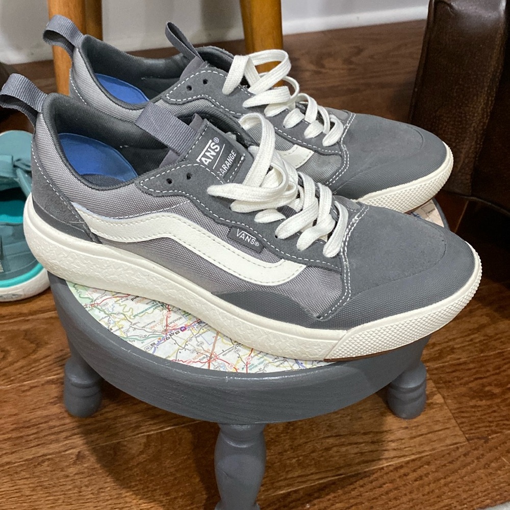Vans Ultrarange EXO Shoes size 8.5 gray